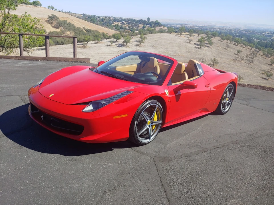 2012 Ferrari 458 Spider - Image 12 of 31