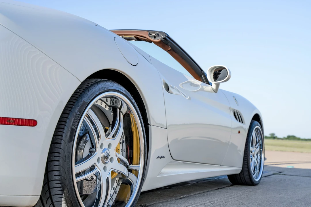 2012 Ferrari California - Image 19 of 31