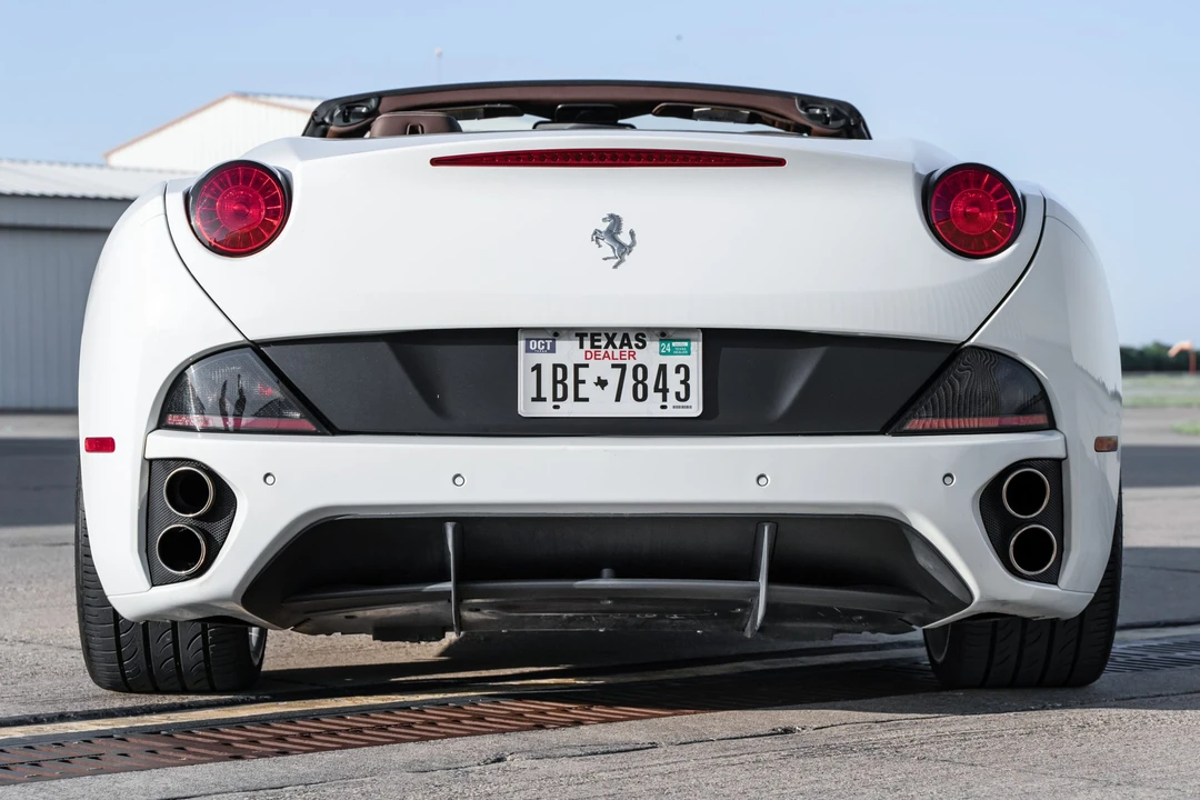 2012 Ferrari California - Image 13 of 31