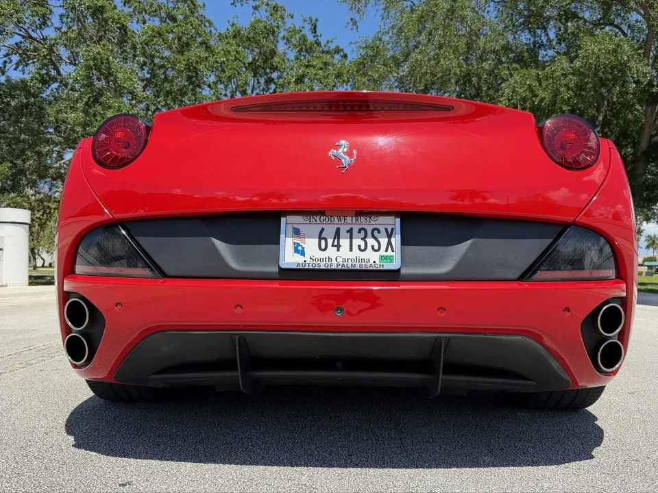 2012 Ferrari California - Image 18 of 31