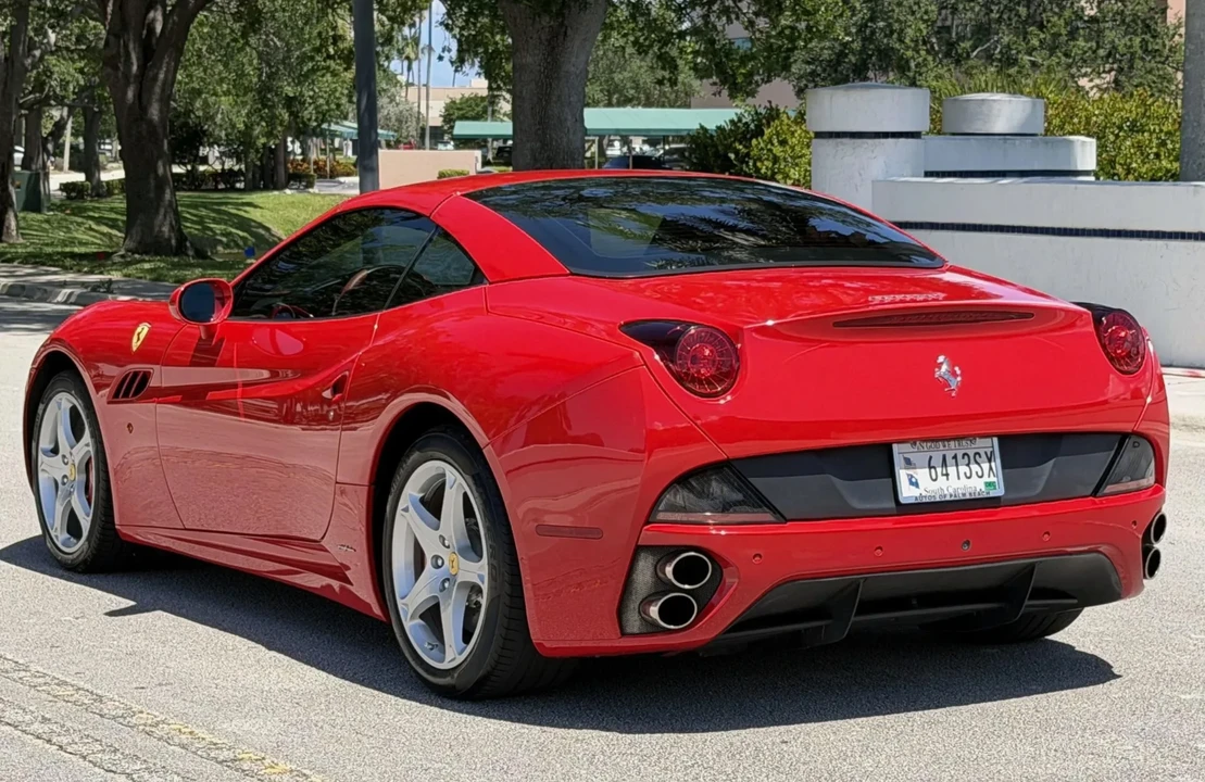 2012 Ferrari California - Image 11 of 31