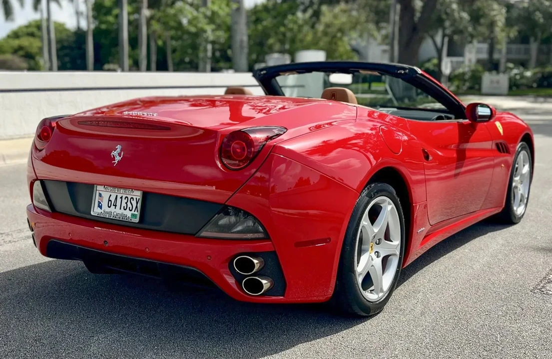 2012 Ferrari California - Image 23 of 31