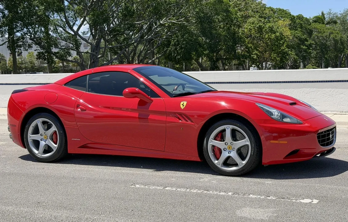 2012 Ferrari California - Image 31 of 31
