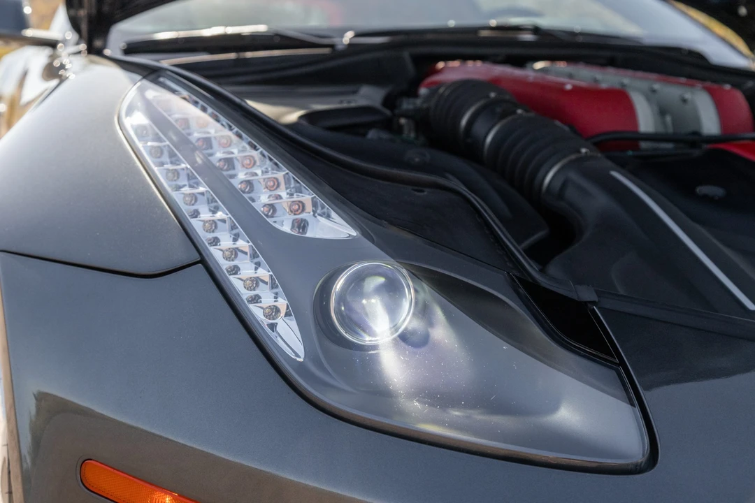 2012 Ferrari FF - Image 14 of 31