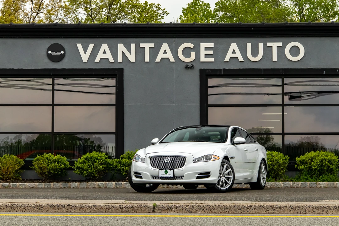 2012 Jaguar X351 XJ - Image 14 of 31