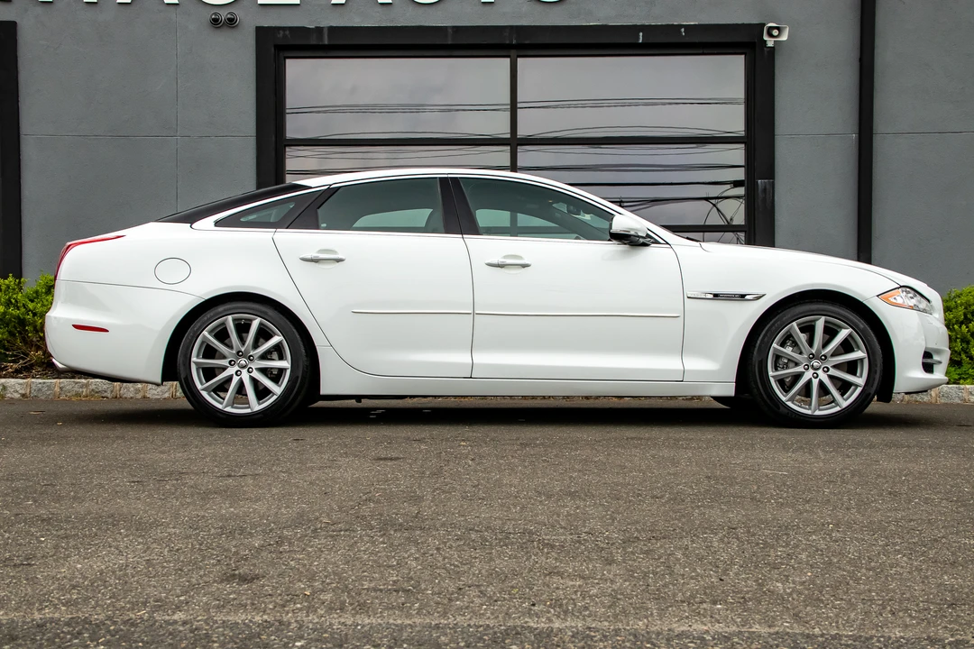 2012 Jaguar X351 XJ - Image 25 of 31