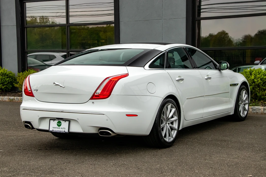 2012 Jaguar X351 XJ - Image 23 of 31
