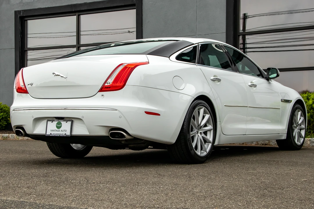 2012 Jaguar X351 XJ - Image 22 of 31