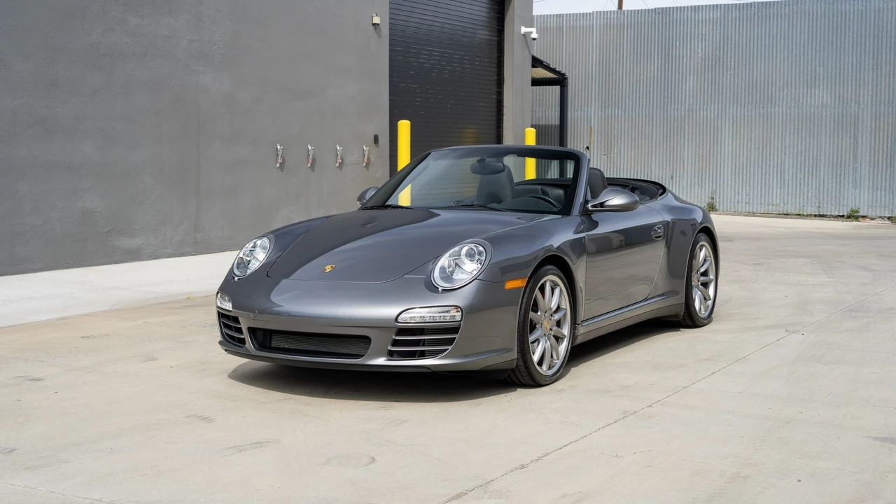 2012 Porsche - Image 6 of 31
