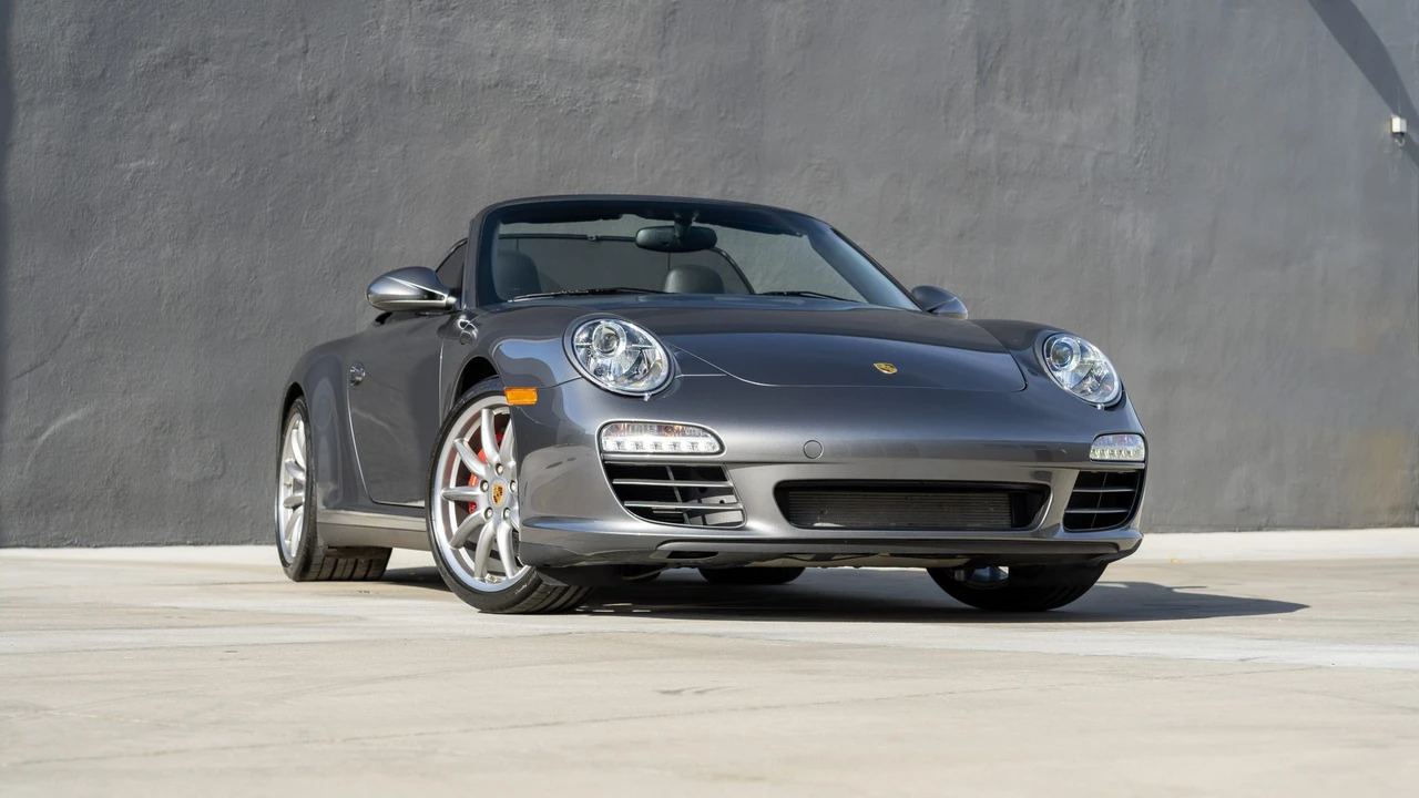 2012 Porsche - Image 13 of 31