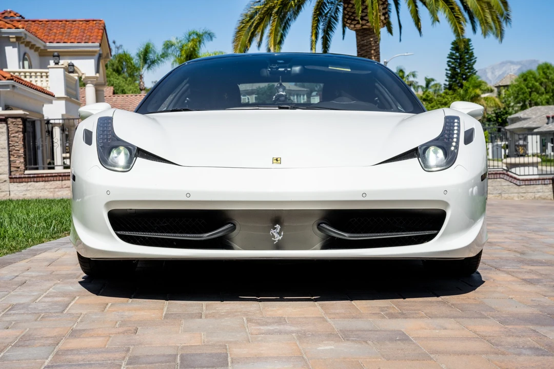 2013 Ferrari 458 Italia - Image 3 of 31