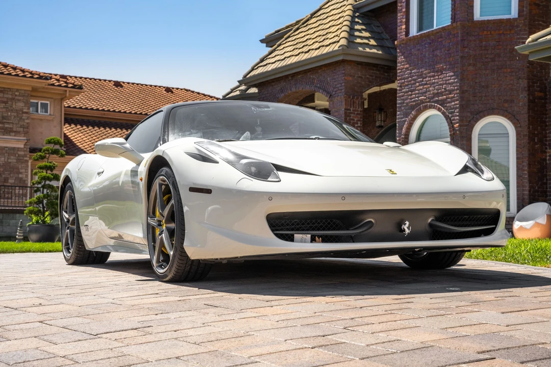2013 Ferrari 458 Italia - Image 4 of 31