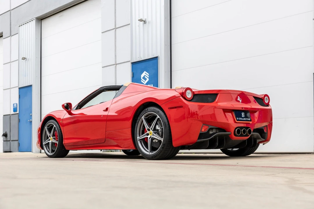 2013 Ferrari 458 Spider - Image 9 of 31