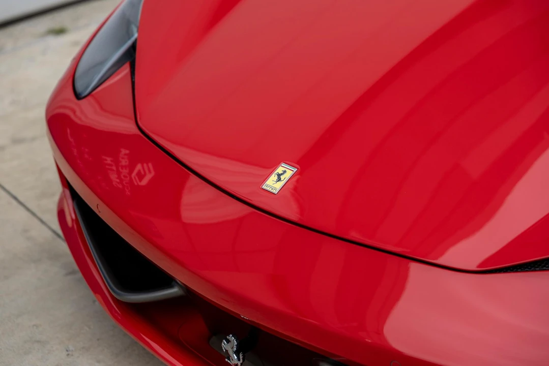 2013 Ferrari 458 Spider - Image 23 of 31