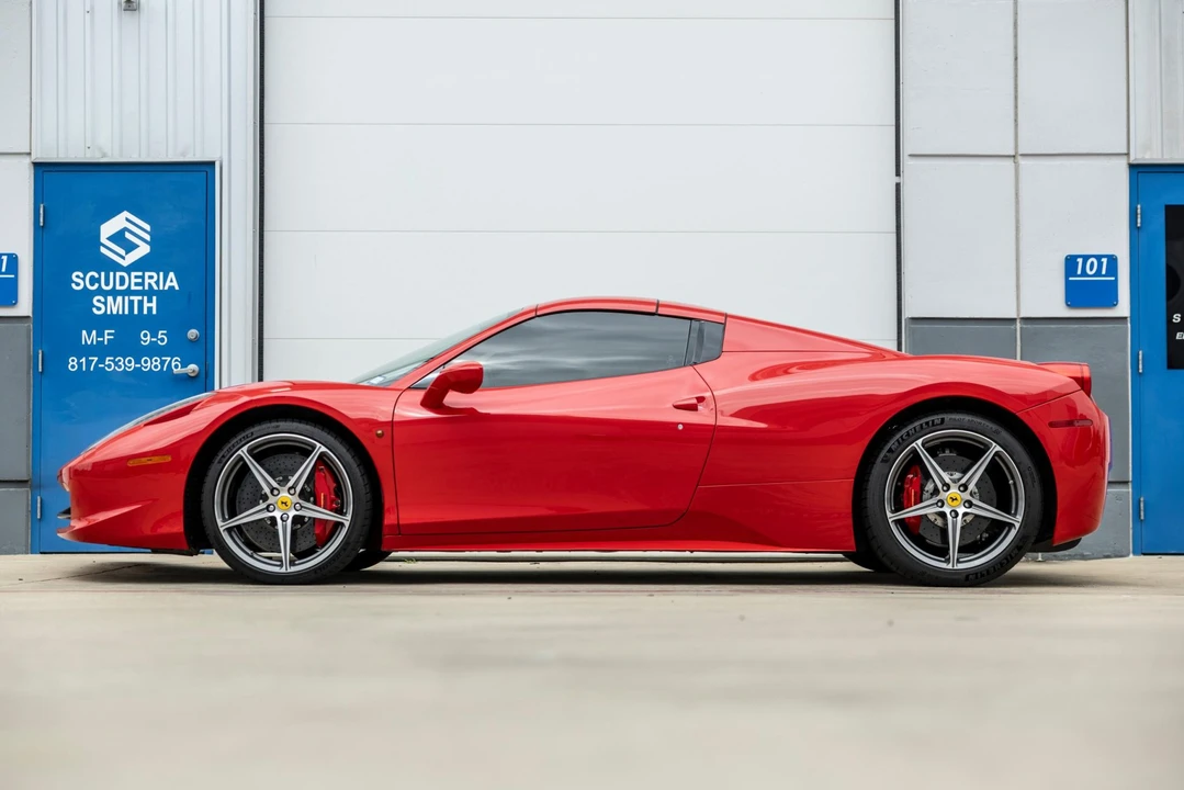 2013 Ferrari 458 Spider - Image 22 of 31