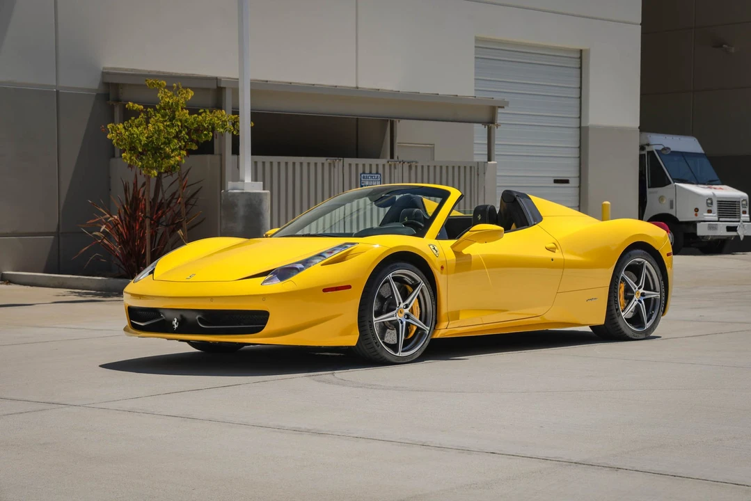 2013 Ferrari 458 Spider - Image 3 of 31