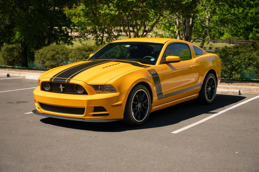2013 Ford S197 Mustang Boss 302 - Image 2 of 31