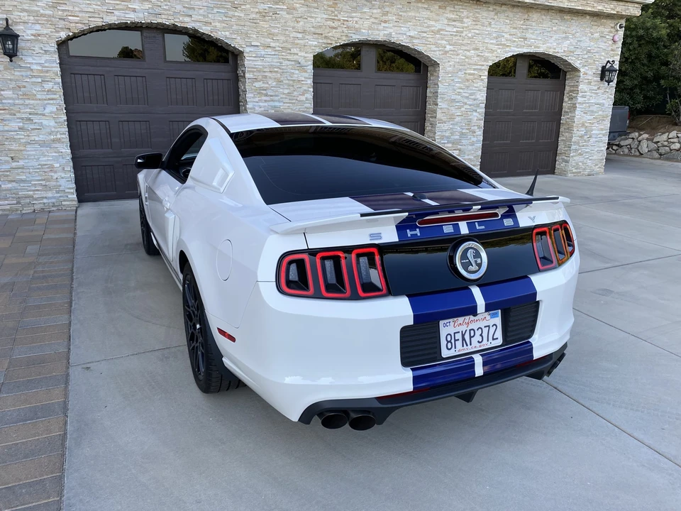 2013 Ford S197 II Shelby Mustang GT500 - Image 4 of 31