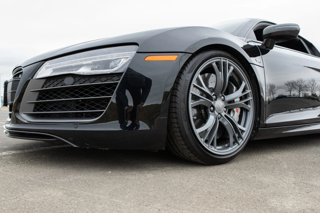 2014 Audi 42 R8 - Image 15 of 31