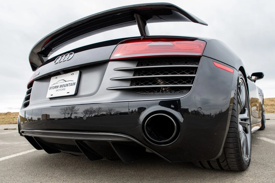 2014 Audi 42 R8 - Image 27 of 31