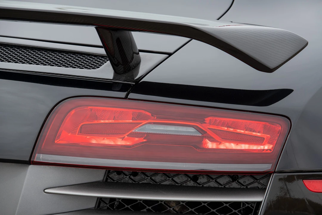 2014 Audi 42 R8 - Image 31 of 31