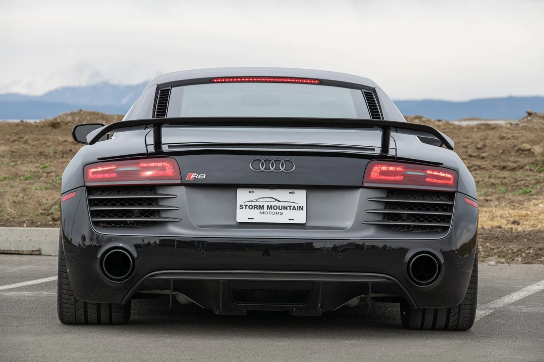 2014 Audi 42 R8 - Image 8 of 31