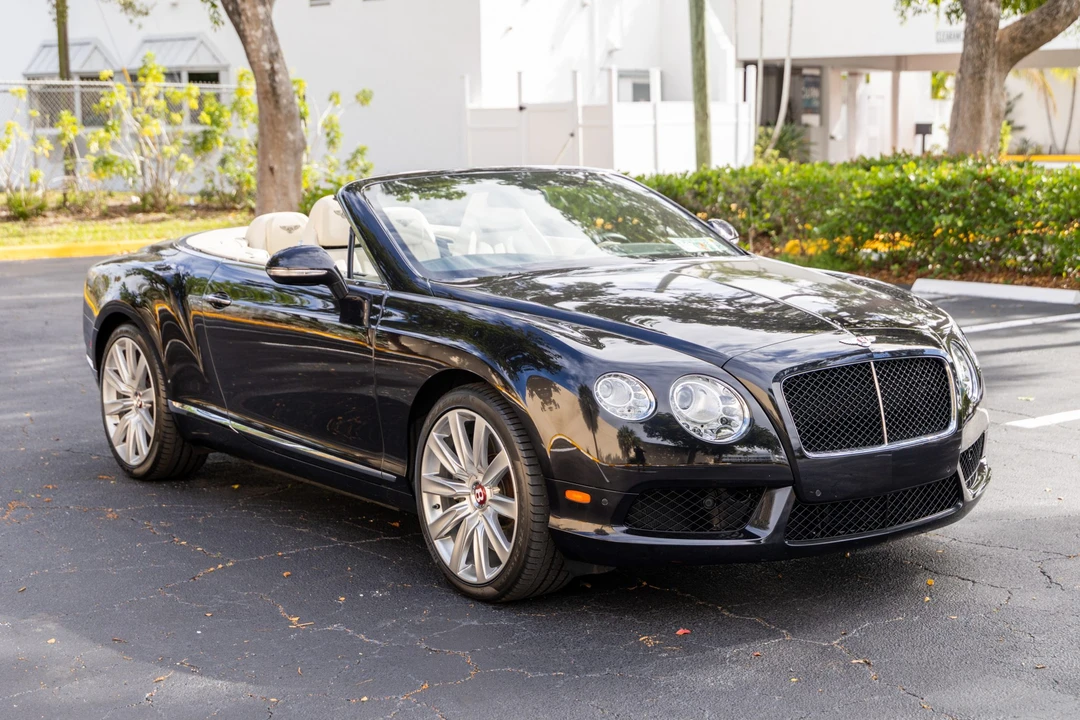 2014 Bentley Continental GTC - Image 2 of 31