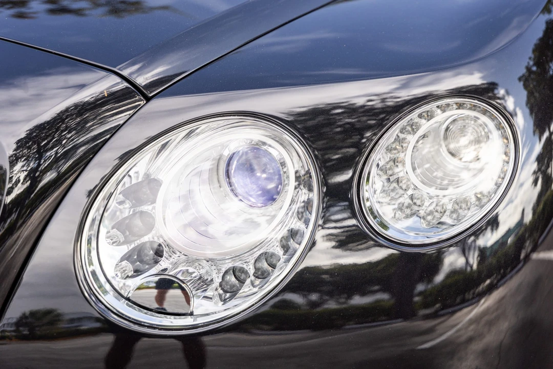 2014 Bentley Continental GTC - Image 23 of 31