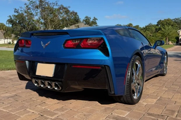 2014 Chevrolet Corvette C7 - Image 2 of 8
