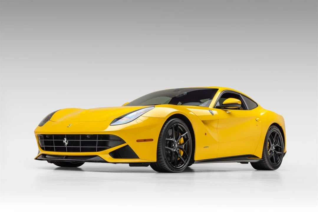 2014 Ferrari F12berlinetta - Image 2 of 31