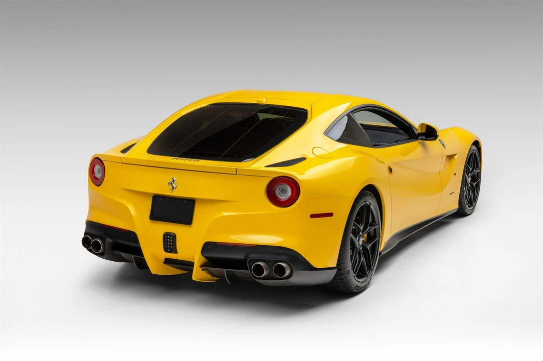 2014 Ferrari F12berlinetta - Image 13 of 31