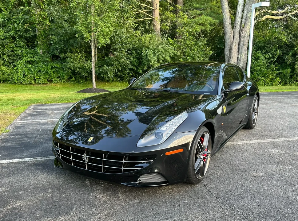 2014 Ferrari FF - Image 3 of 6