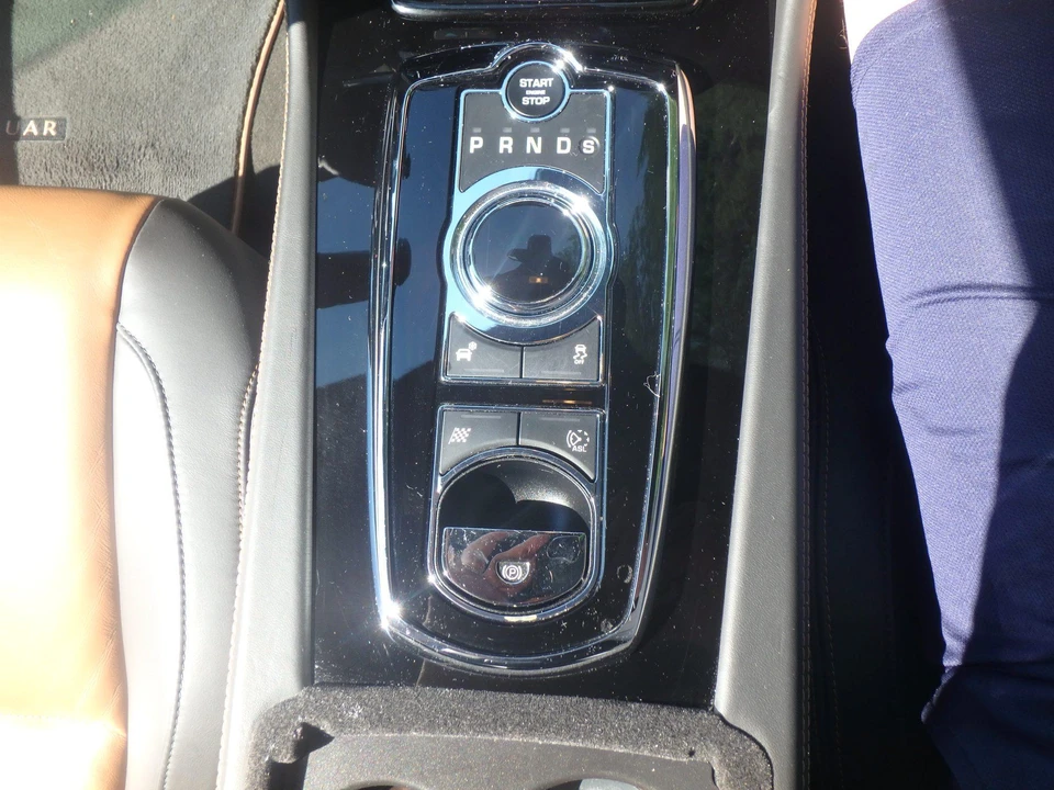 2014 Jaguar X150 XKR - Image 26 of 31