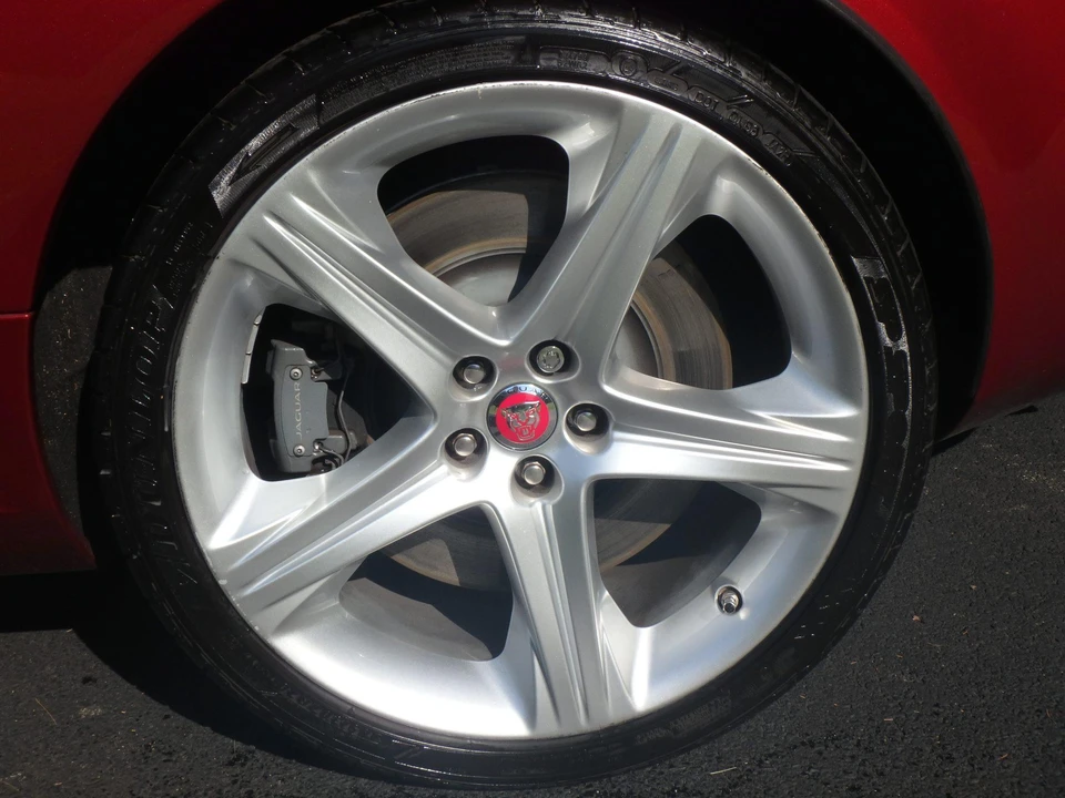 2014 Jaguar X150 XKR - Image 15 of 31