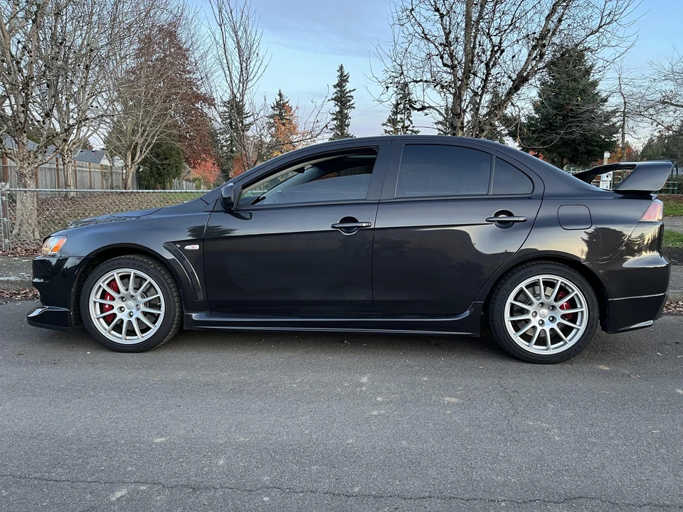 2014 Mitsubishi Lancer Evolution X 9th Gen - Image 16 of 31