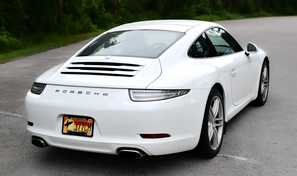 2014 Porsche 991 Carrera - Image 12 of 31