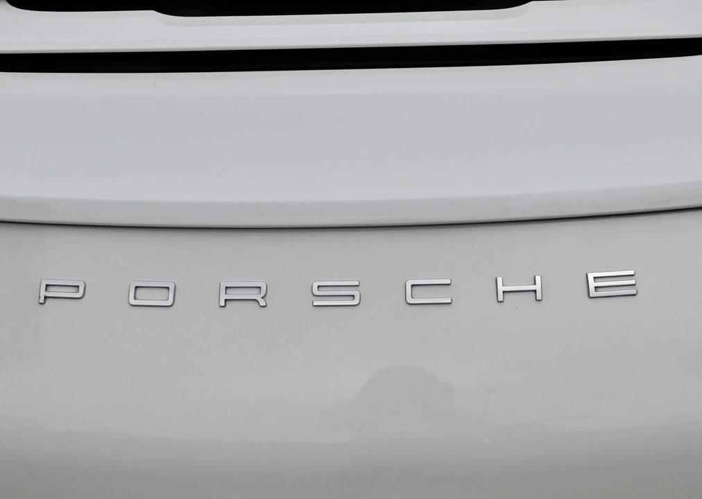 2014 Porsche 991 Carrera - Image 29 of 31