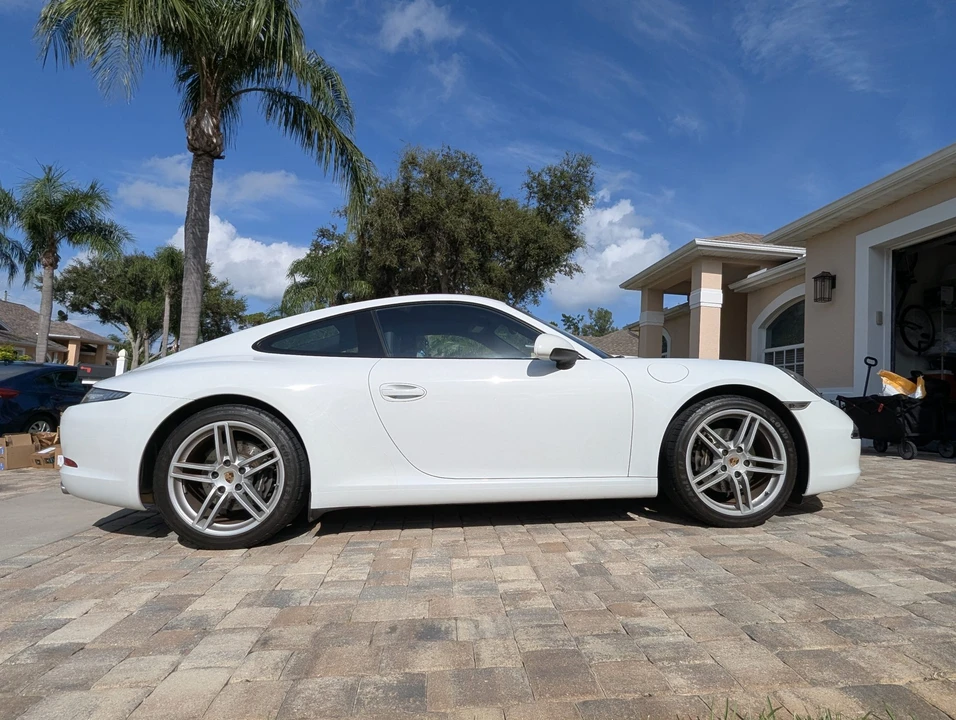 2014 Porsche 991 Carrera - Image 10 of 31