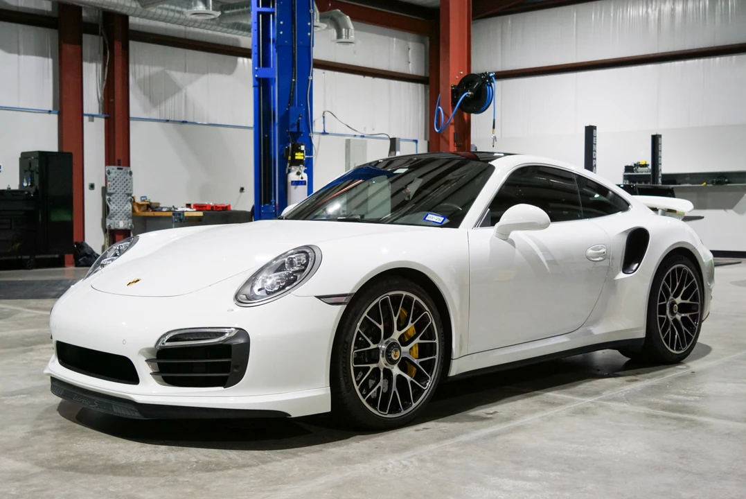 2014 Porsche 991 Turbo S - Image 14 of 31