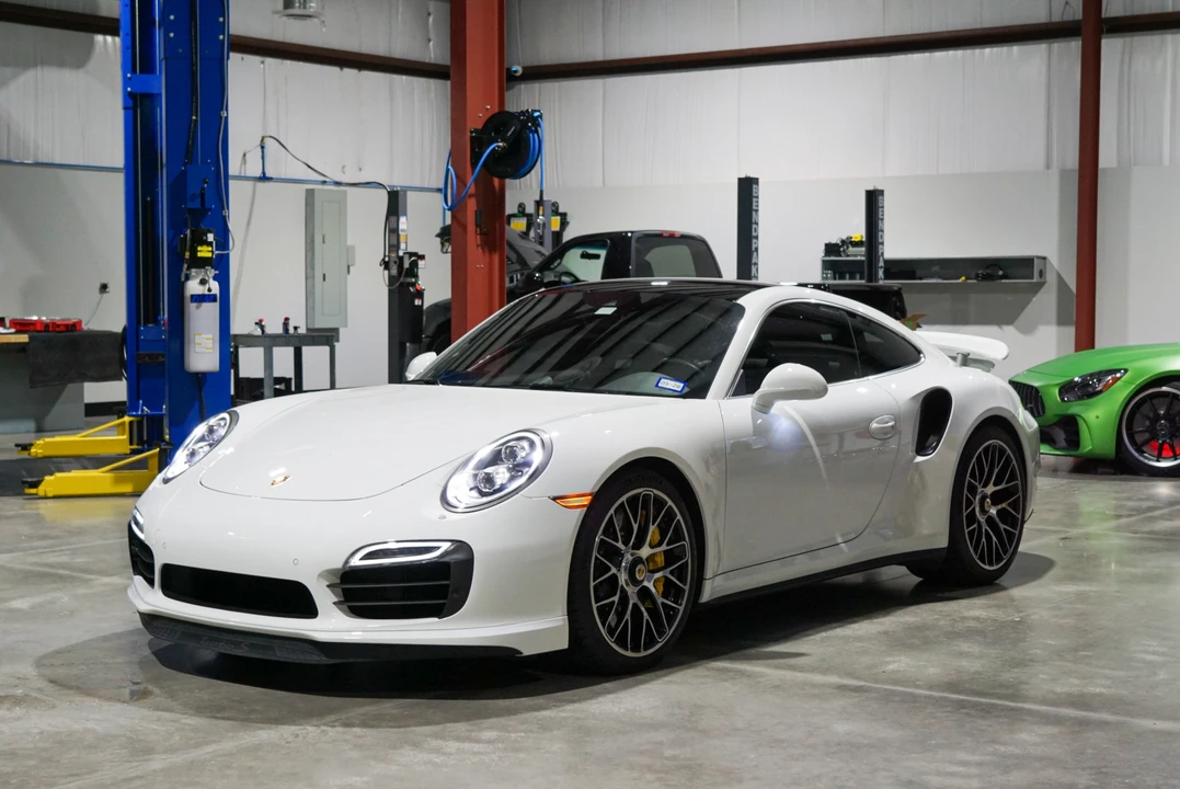 2014 Porsche 991 Turbo S - Image 9 of 31