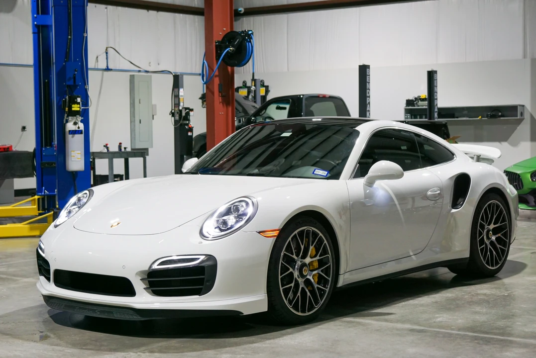 2014 Porsche 991 Turbo S - Image 10 of 31