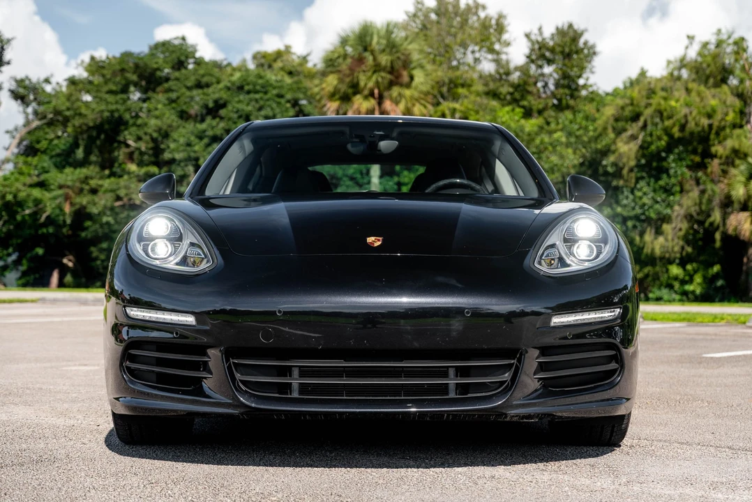 2014 Porsche 970 Panamera S - Image 3 of 31