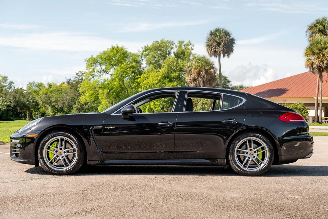 2014 Porsche 970 Panamera S - Image 11 of 31