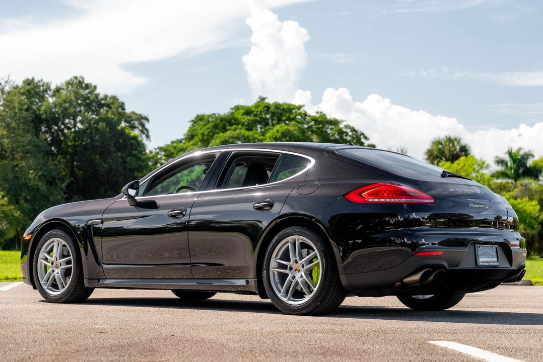 2014 Porsche 970 Panamera S - Image 10 of 31
