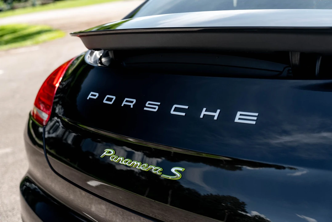 2014 Porsche 970 Panamera S - Image 20 of 31