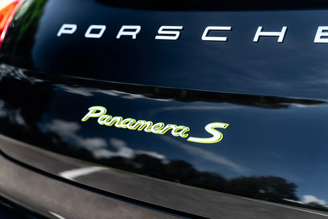 2014 Porsche 970 Panamera S - Image 21 of 31