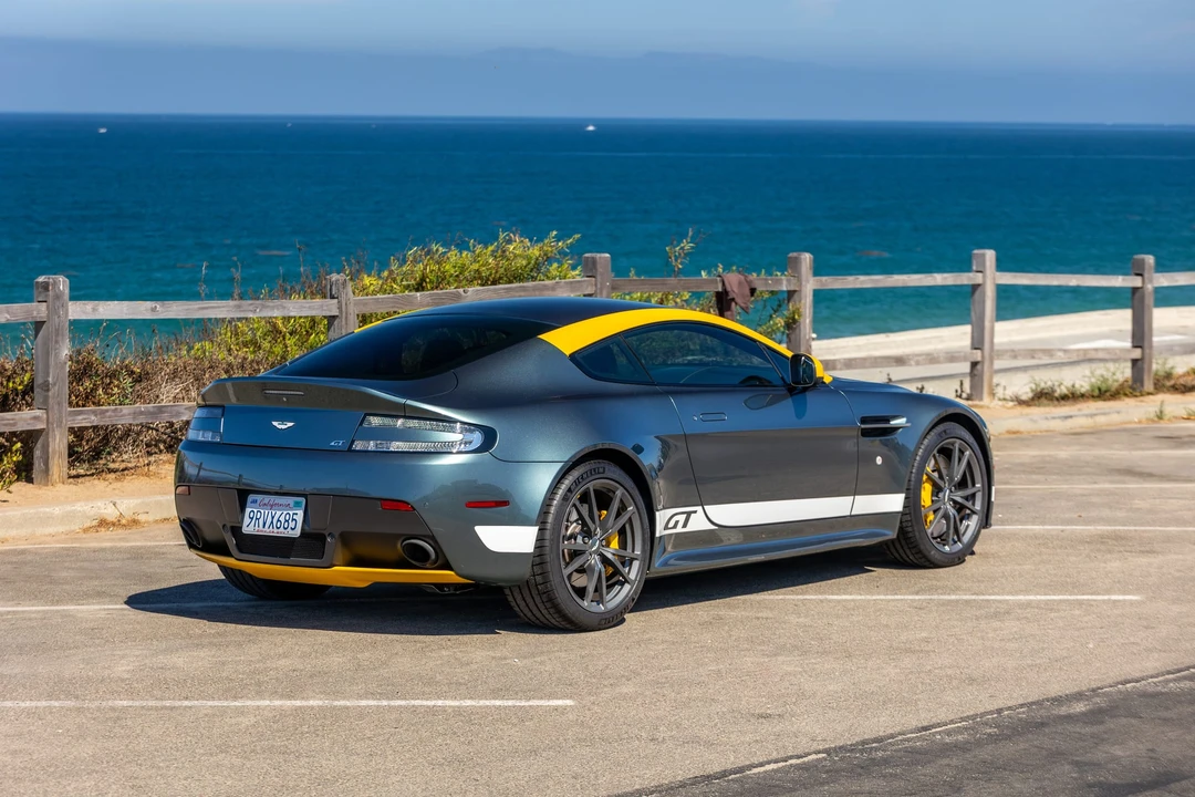 2015 Aston Martin V8 Vantage (2006-2017) - Image 10 of 31