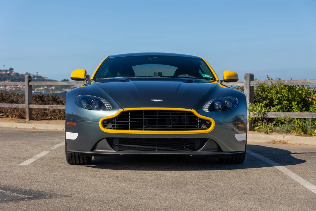 2015 Aston Martin V8 Vantage (2006-2017) - Image 16 of 31