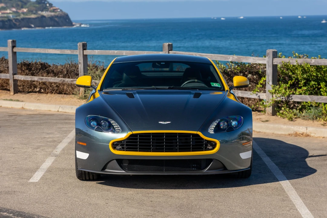 2015 Aston Martin V8 Vantage (2006-2017) - Image 17 of 31