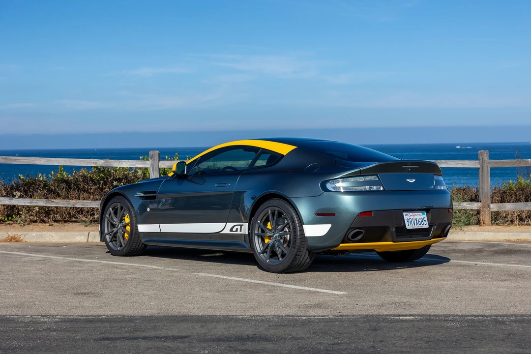 2015 Aston Martin V8 Vantage (2006-2017) - Image 5 of 31
